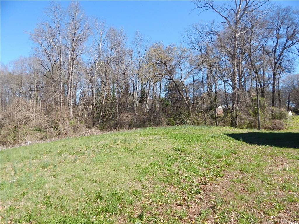 5030 Elizabeth Road Charlotte, NC 28269 - Photo 4 of 6 Gallery Image 4
