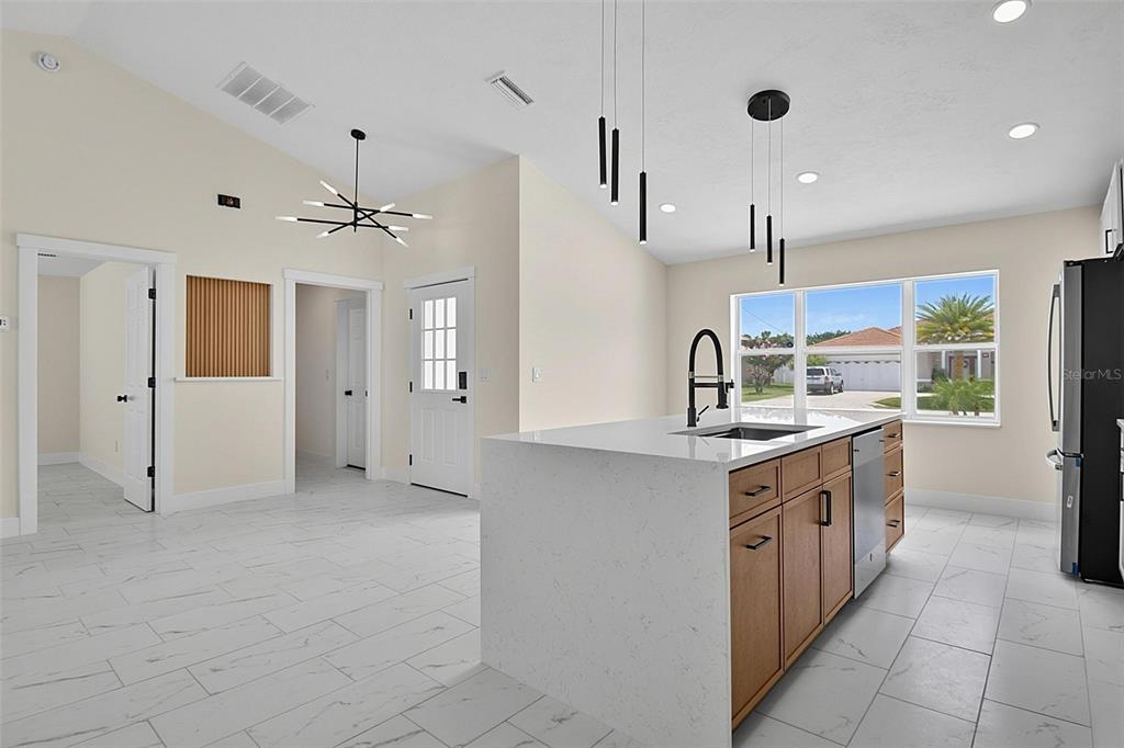 22 Roxboro Drive Palm Coast, FL 32164 - Photo 5 of 58