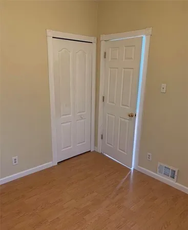 $1,700 | Undisclosed Address, Royal Oak, MI 48067