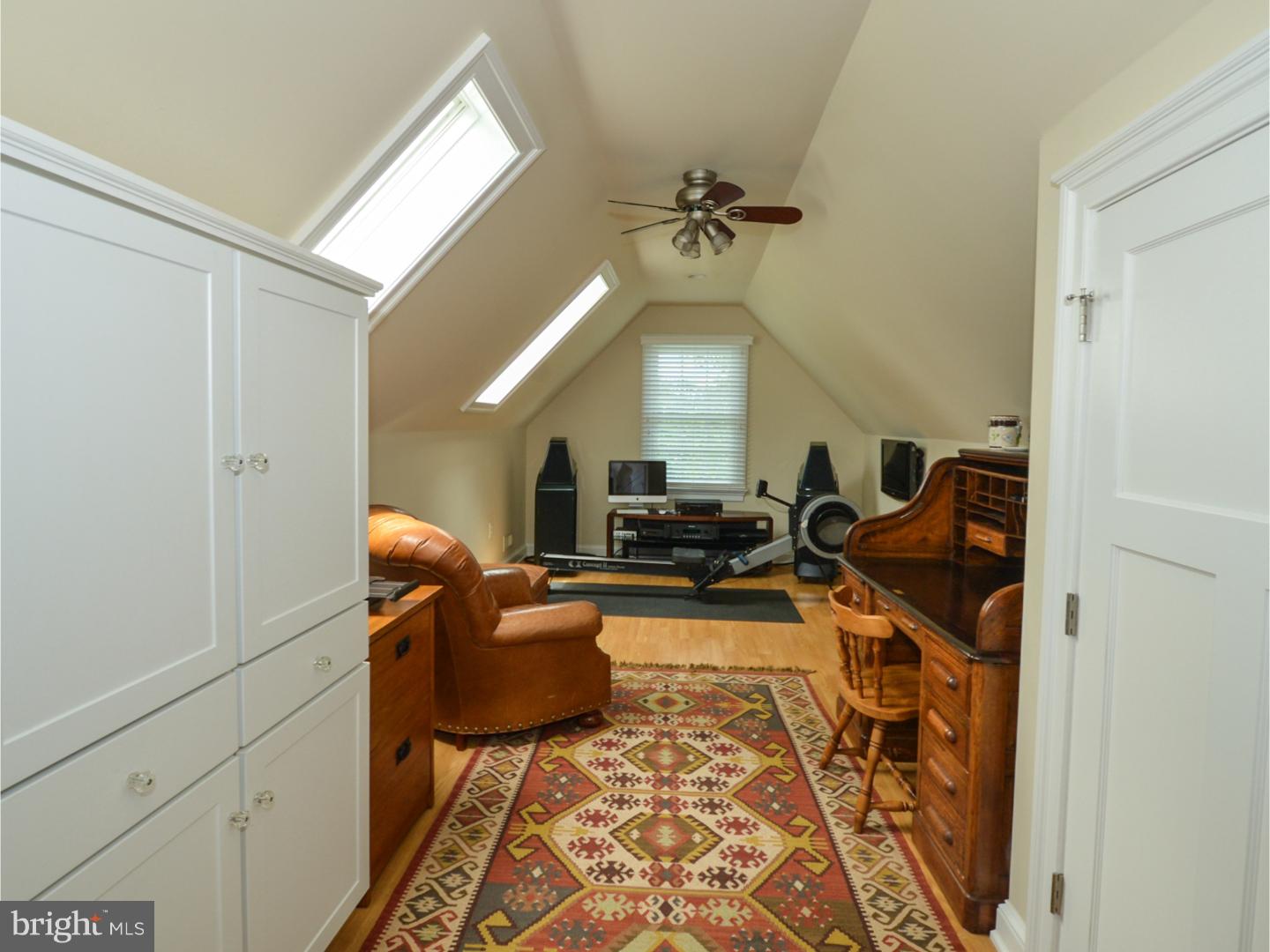 905 Ridgeview Lane Ambler, PA 19002 - Photo 15 of 25 Gallery Image 15