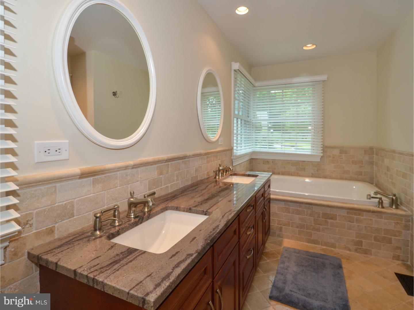 905 Ridgeview Lane Ambler, PA 19002 - Photo 16 of 25 Gallery Image 16