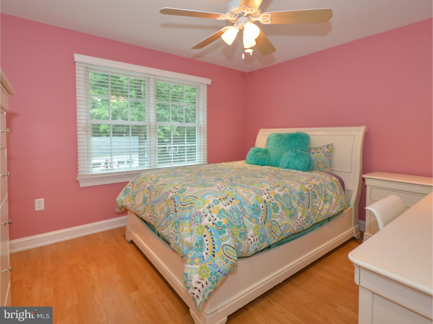905 Ridgeview Lane Ambler, PA 19002 - Photo 18 of 25 Gallery Image 18
