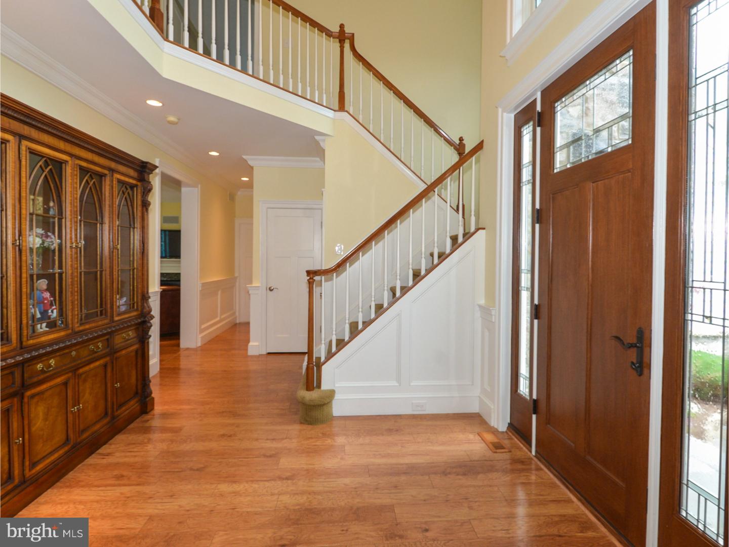 905 Ridgeview Lane Ambler, PA 19002 - Photo 3 of 25 Gallery Image 3