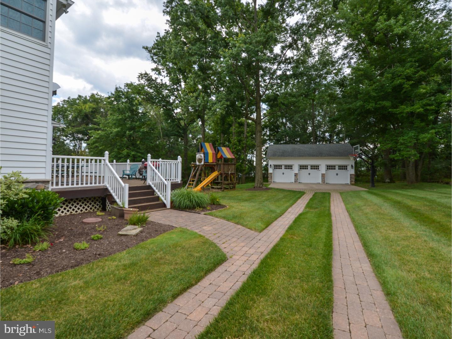 905 Ridgeview Lane Ambler, PA 19002 - Photo 23 of 25 Gallery Image 23