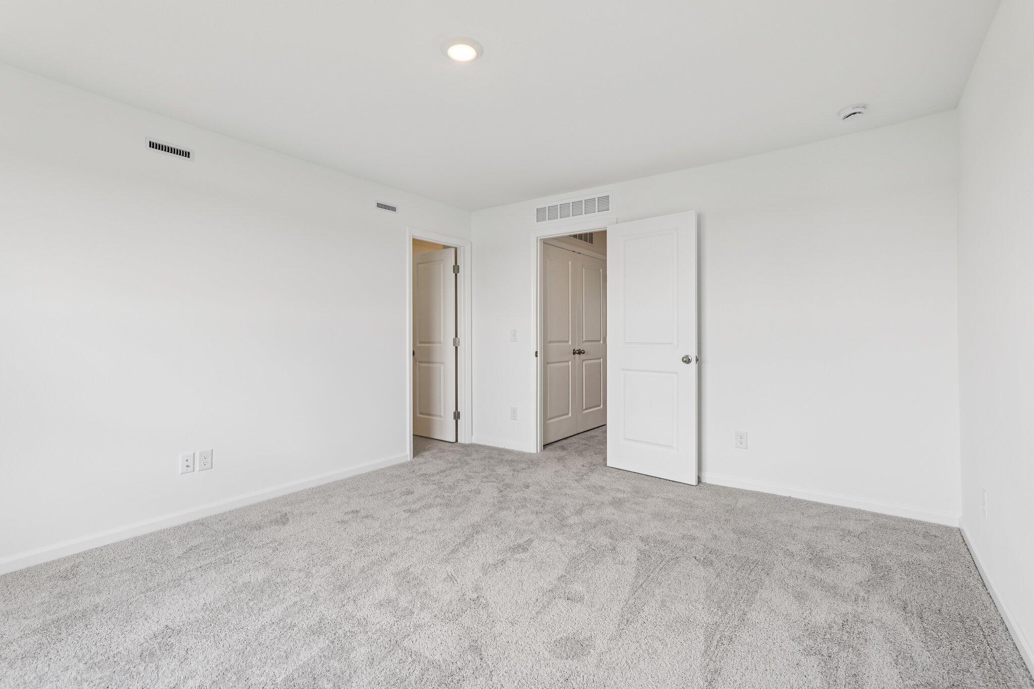 403 Colchester Court Moncks Corner, SC 29461 - Photo 11 of 24 Pulsar_Townhomes_Primary_Bedroom_ab (4)