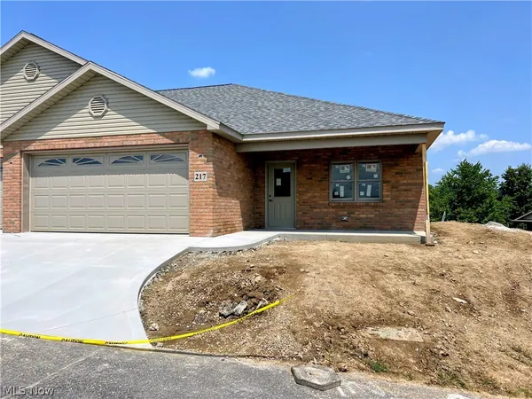 $349,900 | 217 Pinehurst Drive, Dover, OH 44622