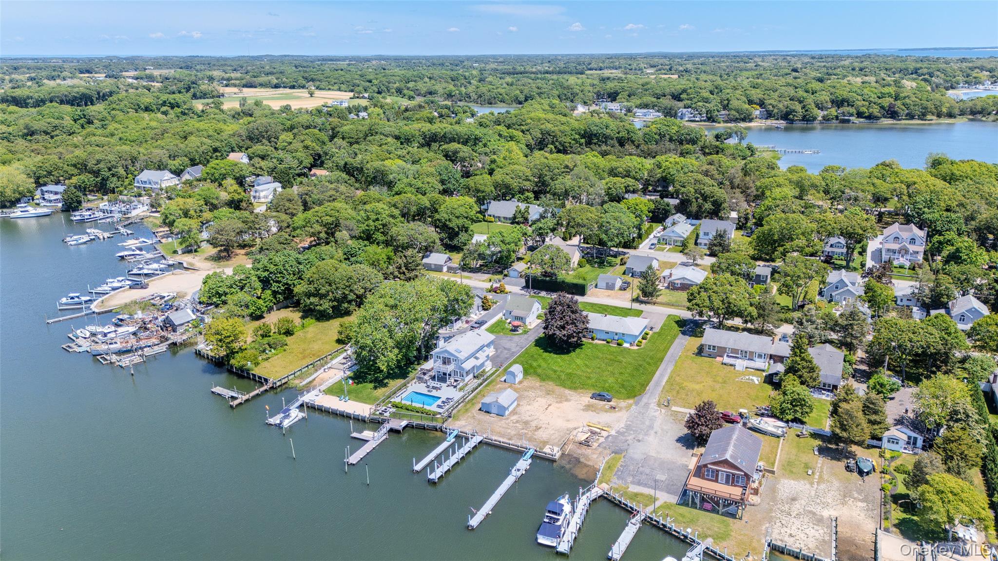 81 Beach Road Aquebogue, NY 11901 - Photo 41 of 50