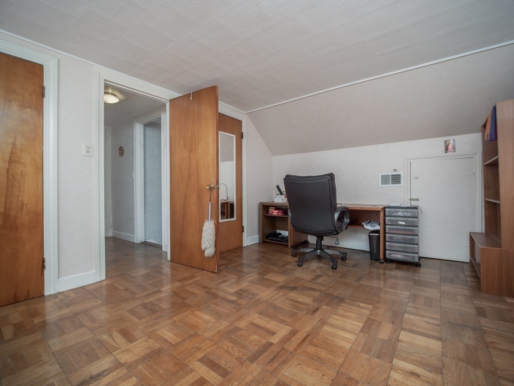 104 Chesbrough Road Boston, MA 02132 - Photo 20 of 32