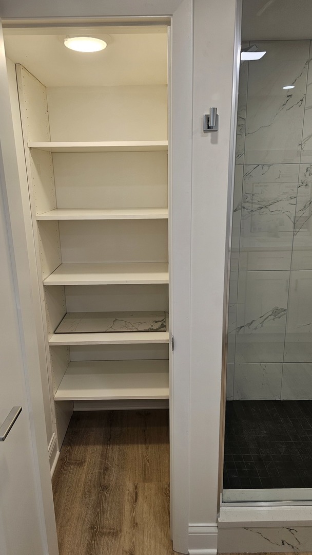 4533 North Keystone Avenue Chicago, IL 60630 - Photo 15 of 23