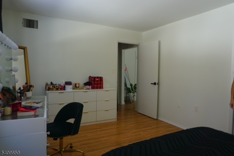 2007 Stonegate Lane Stanhope, NJ 07874 - Photo 12 of 17