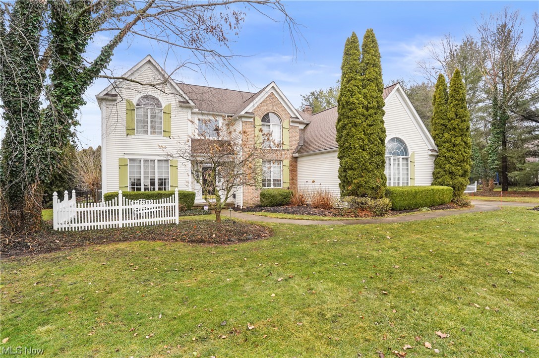 679 Sunridge Road Fairlawn, OH 44333 - Photo 2 of 40