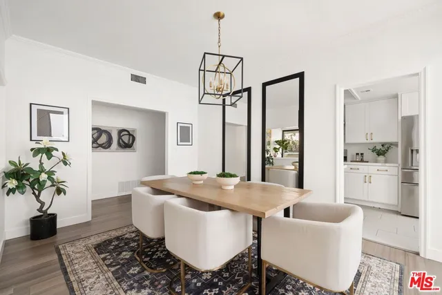 $1,075,000 | 1630 South Bentley Avenue, Unit 202, Los Angeles, CA 90025