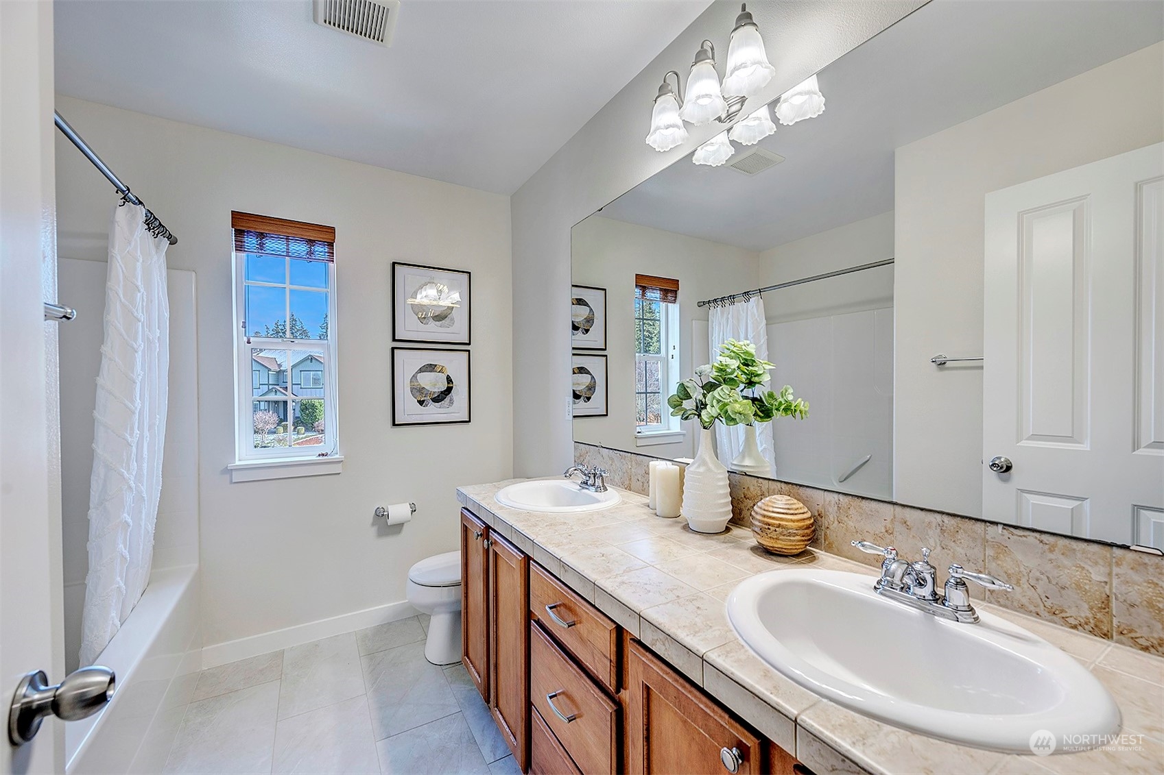 21926 44th Drive Southeast Bothell, WA 98021 - Photo 22 of 34