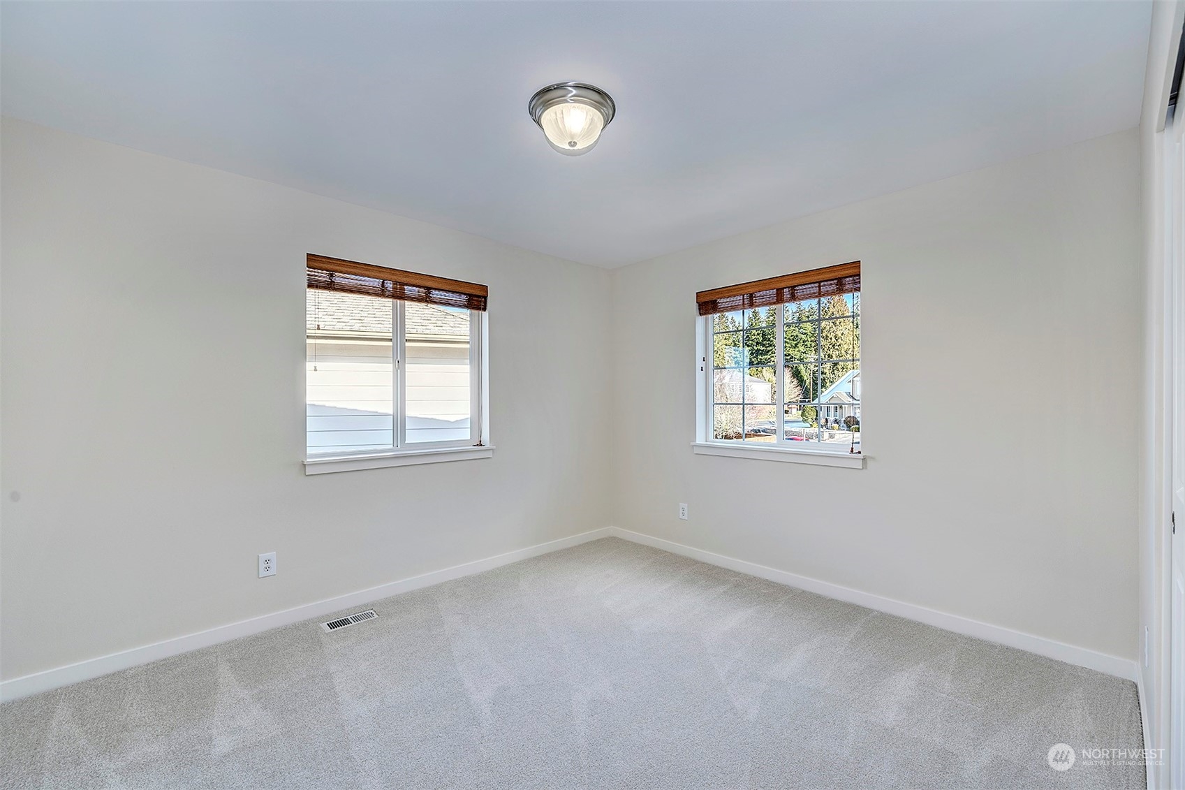 21926 44th Drive Southeast Bothell, WA 98021 - Photo 26 of 34