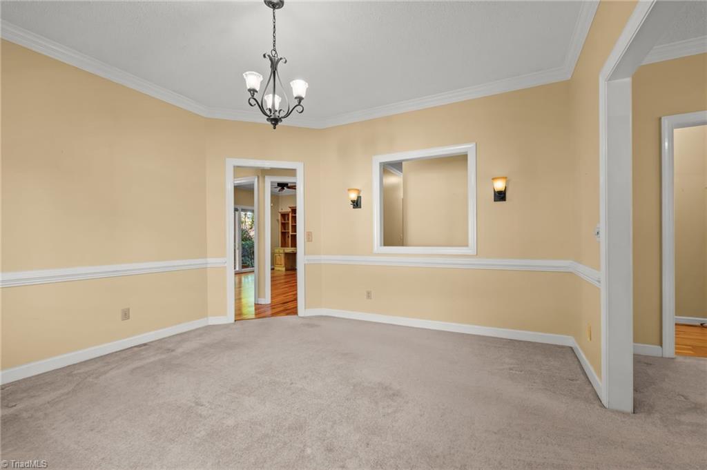 921 Flicker Lane High Point, NC 27262 - Photo 11 of 34