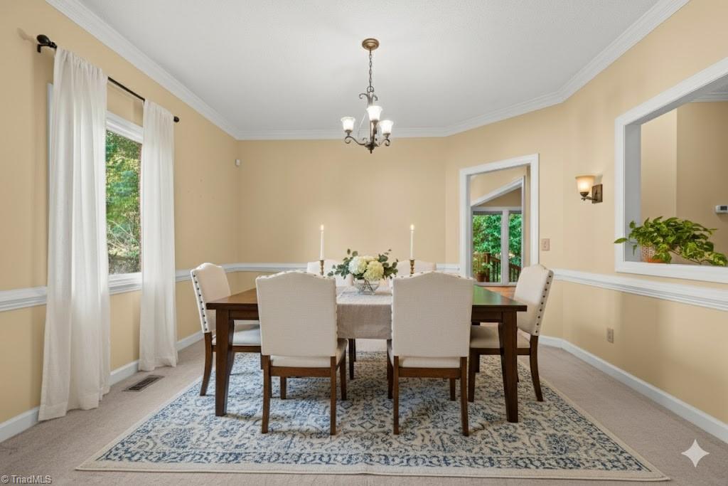 921 Flicker Lane High Point, NC 27262 - Photo 12 of 34 Virtually Staged