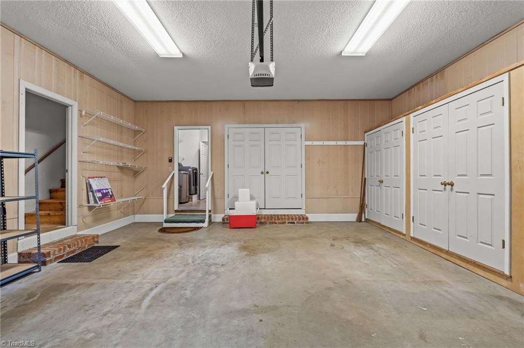 921 Flicker Lane High Point, NC 27262 - Photo 30 of 34