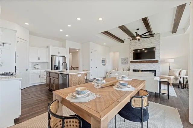 $544,245 | 1602 Northwest 104th Terrace, Kansas City, MO 64155