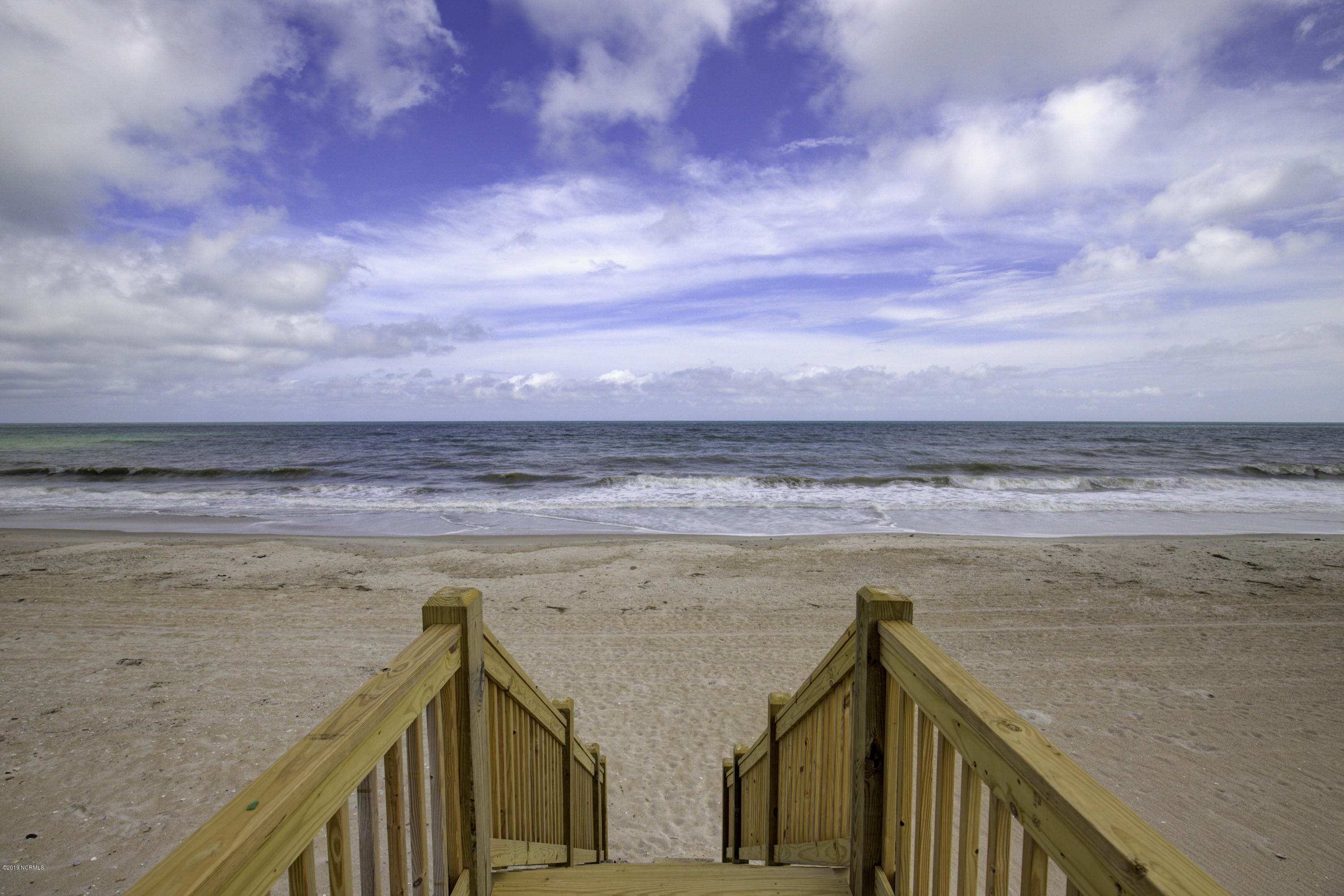 706 New River Inlet Road North Topsail Beach, NC 28460 - Photo 9 of 53 706 NRIR - Interiors_8