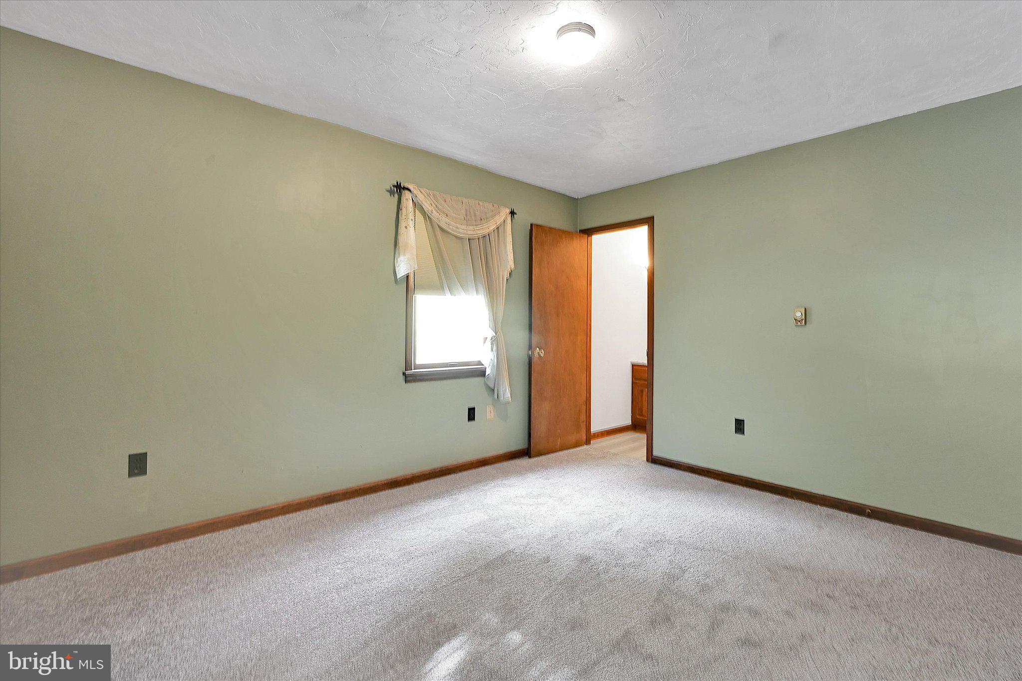 340 Graham Lane Windsor, PA 17366 - Photo 17 of 41 Gallery Image 17