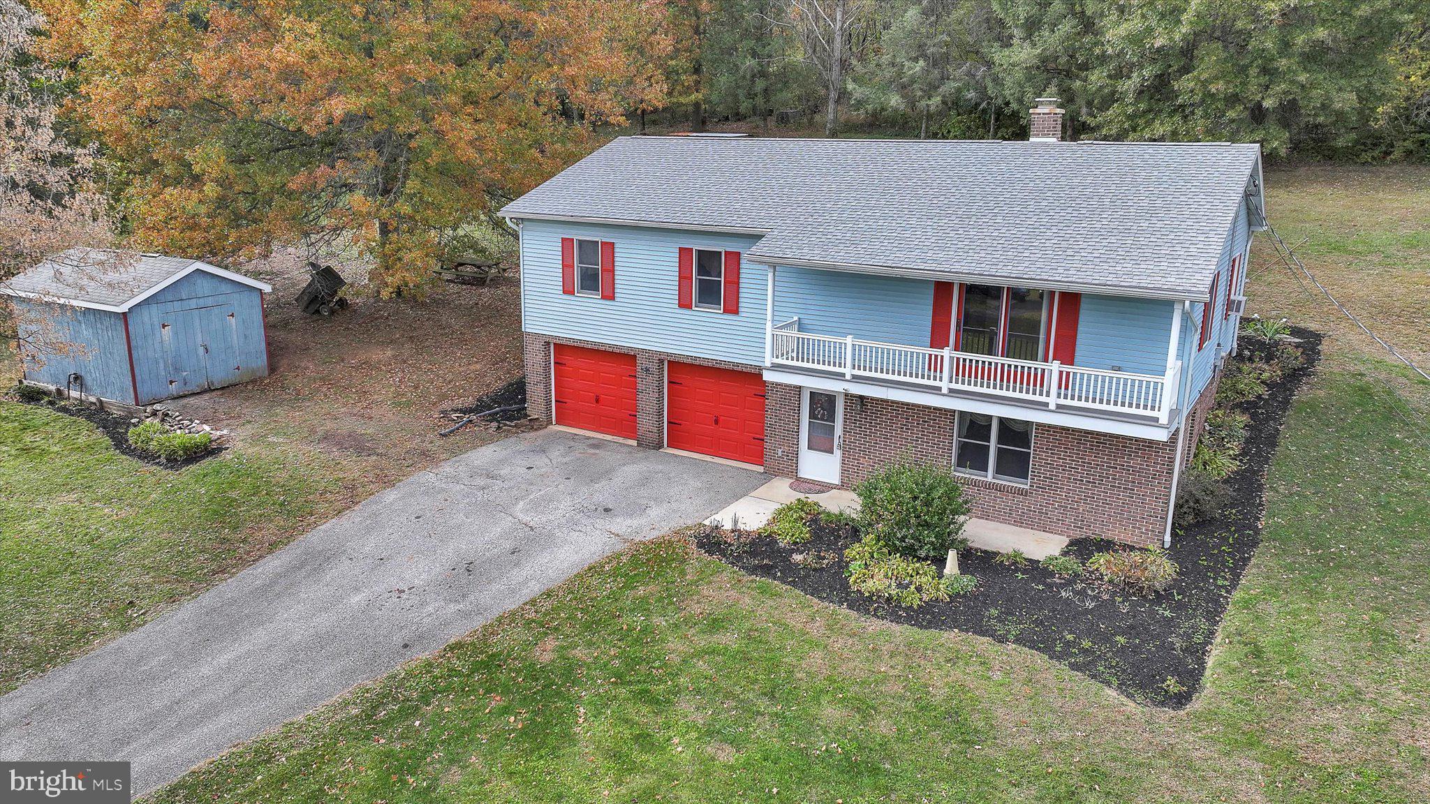 340 Graham Lane Windsor, PA 17366 - Photo 3 of 41 Gallery Image 3