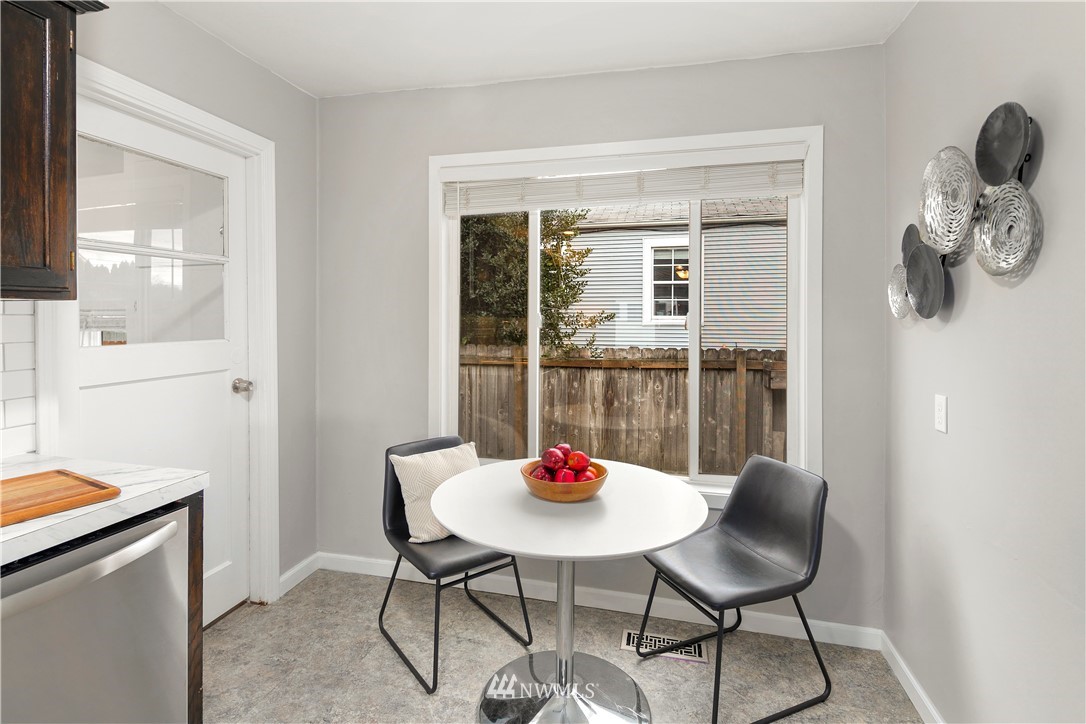 718 North 5th Street Renton, WA 98057 - Photo 9 of 19 Gallery Image 9