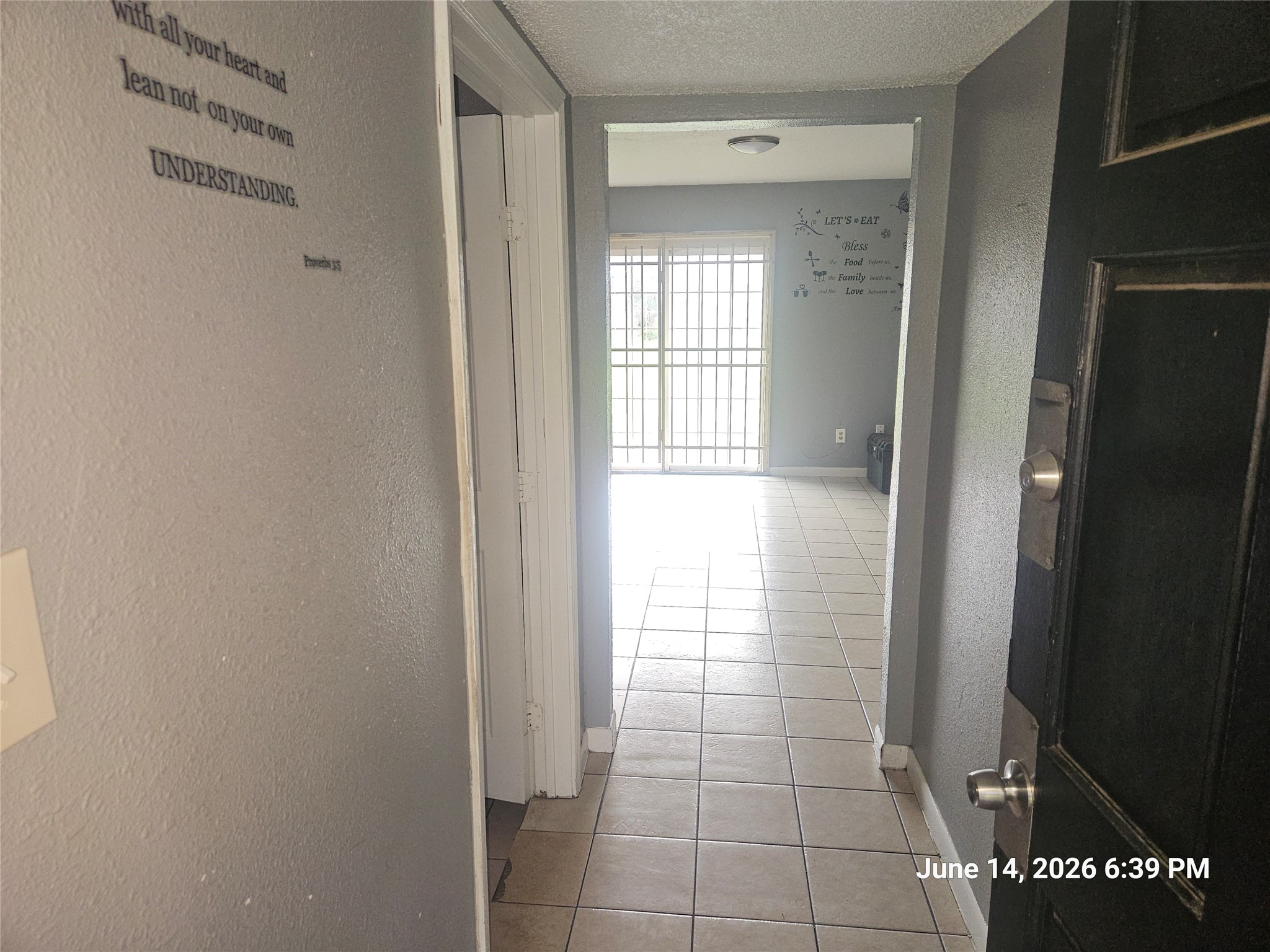 1534 Tarberry Road Houston, TX 77088 - Photo 2 of 16
