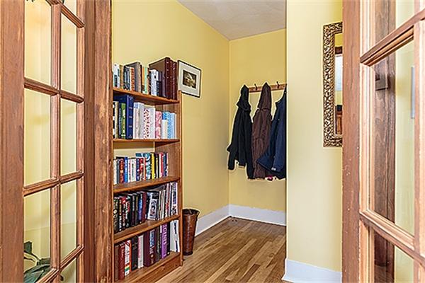 18 Moulton Road, Unit 2 Arlington, MA 02476 - Photo 3 of 17 Gallery Image 3