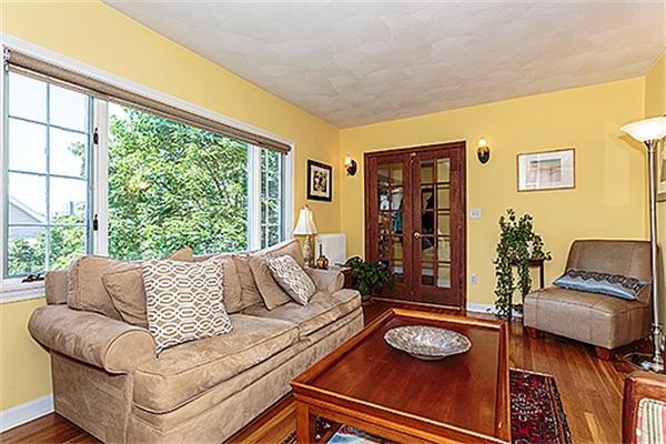 18 Moulton Road, Unit 2 Arlington, MA 02476 - Photo 4 of 17 Gallery Image 4