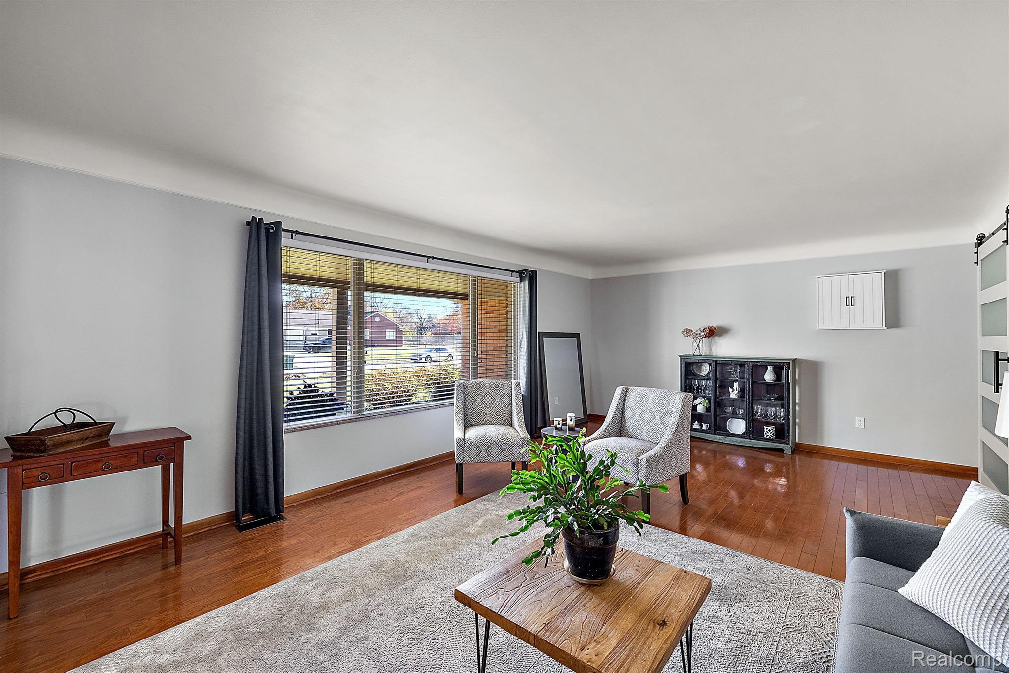 640 Ridgemont Avenue Dearborn, MI 48124 - Photo 16 of 74 Gallery Image 16