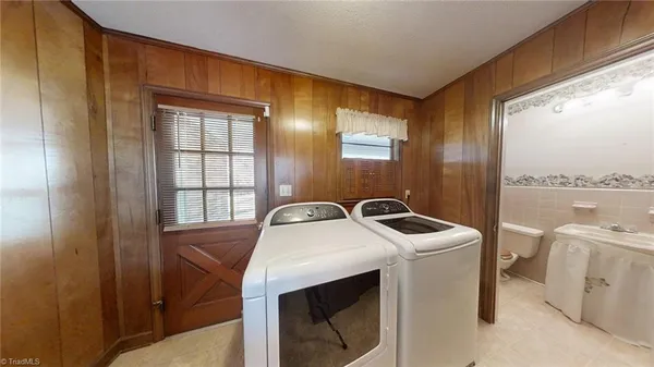 $318,000 | 1871 Boone Trail, North Wilkesboro, NC 28659