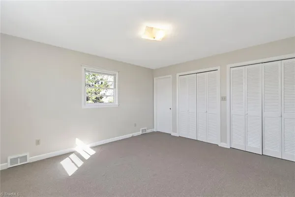 $318,000 | 1871 Boone Trail, North Wilkesboro, NC 28659