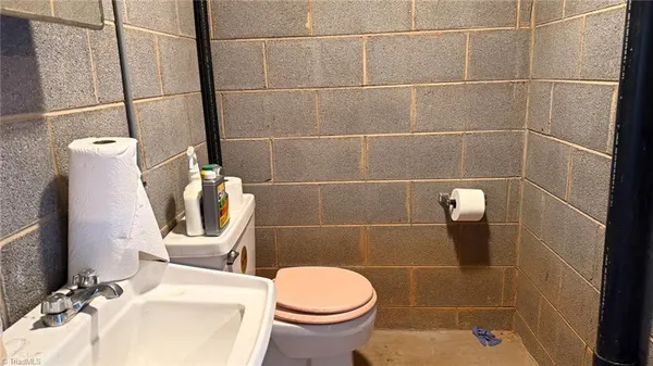 $318,000 | 1871 Boone Trail, North Wilkesboro, NC 28659