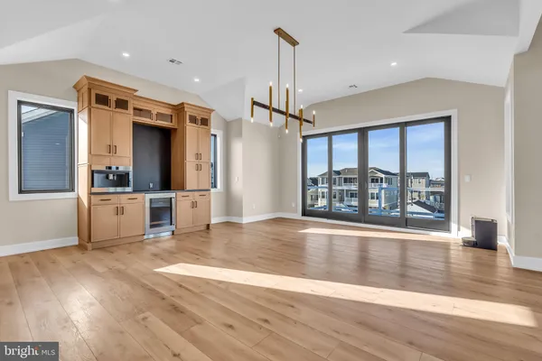 $2,850,000 | 1166 Jennifer Lane, Manahawkin, NJ 08050
