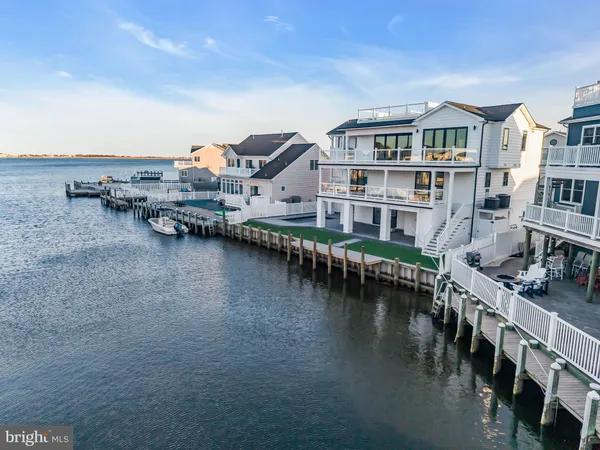 $2,850,000 | 1166 Jennifer Lane, Manahawkin, NJ 08050