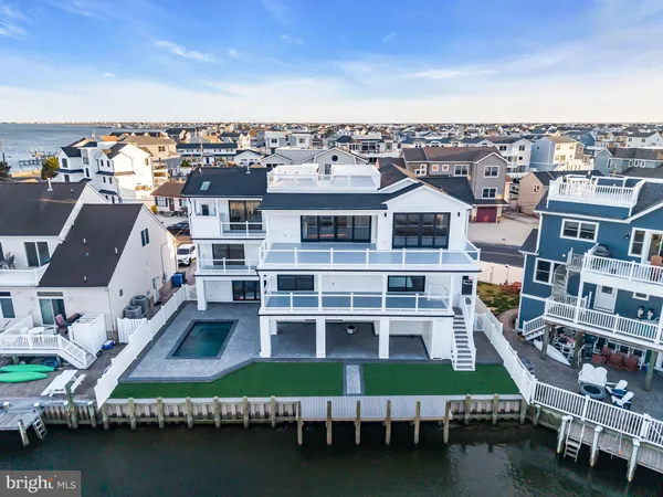 $2,850,000 | 1166 Jennifer Lane, Manahawkin, NJ 08050