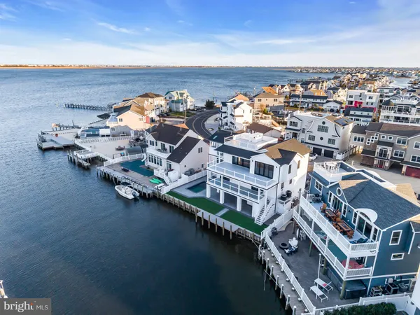 $2,850,000 | 1166 Jennifer Lane, Manahawkin, NJ 08050