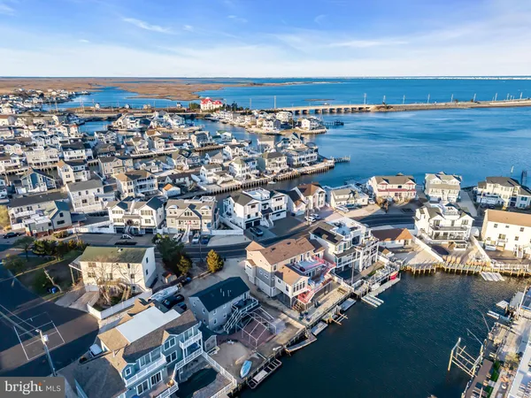 $2,850,000 | 1166 Jennifer Lane, Manahawkin, NJ 08050