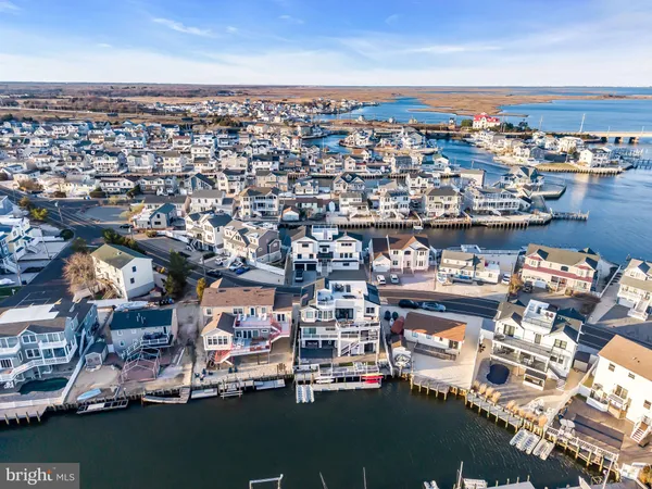 $2,850,000 | 1166 Jennifer Lane, Manahawkin, NJ 08050