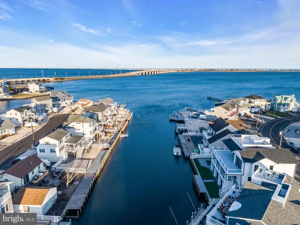 $2,850,000 | 1166 Jennifer Lane, Manahawkin, NJ 08050