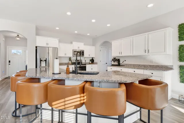 $379,000 | 108 Pointe Drive, La Grange, NC 28551