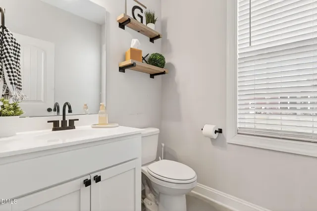 $379,000 | 108 Pointe Drive, La Grange, NC 28551