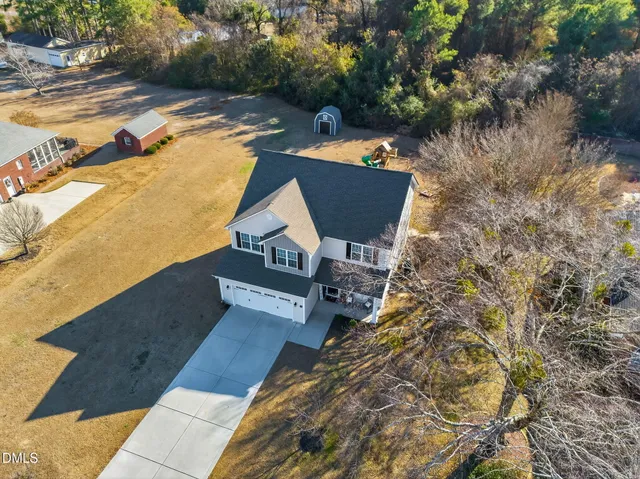 $379,000 | 108 Pointe Drive, La Grange, NC 28551