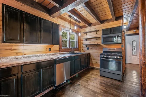 $330,000 | 256 Bear Road, Madison, NC 27025