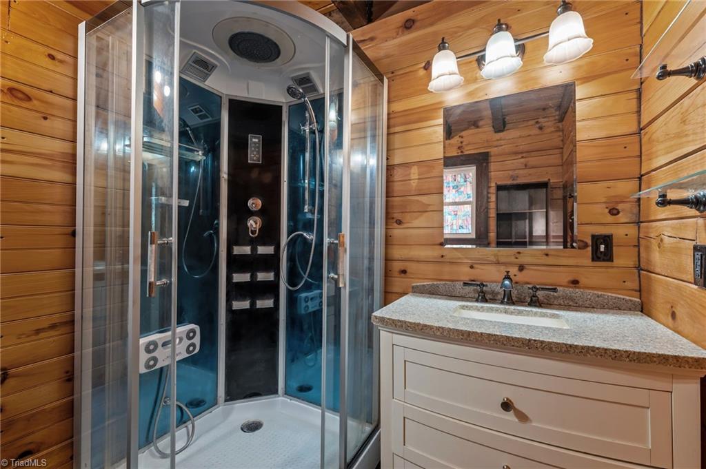 256 Bear Road Madison, NC 27025 - Photo 17 of 50