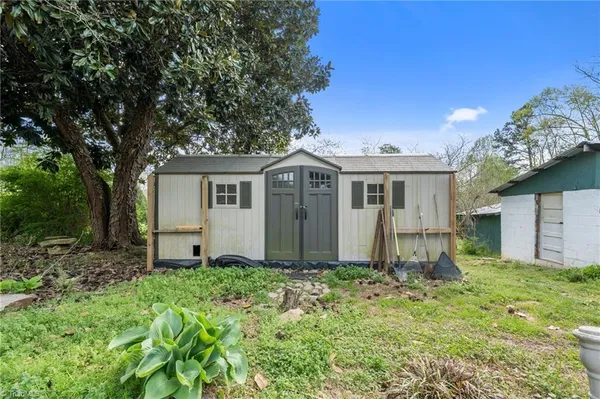 $330,000 | 256 Bear Road, Madison, NC 27025