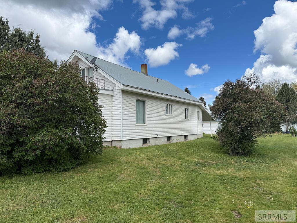 317 3rd Street Ashton, ID 83420 - Photo 45 of 52
