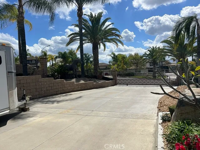 $1,690,000 | 16130 Reiner Circle, Riverside, CA 92504