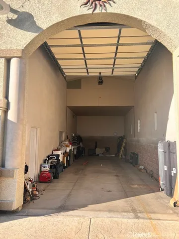 $1,690,000 | 16130 Reiner Circle, Riverside, CA 92504