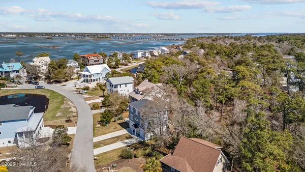 $899,000 | 310 Lord Berkley Drive, Emerald Isle, NC 28594